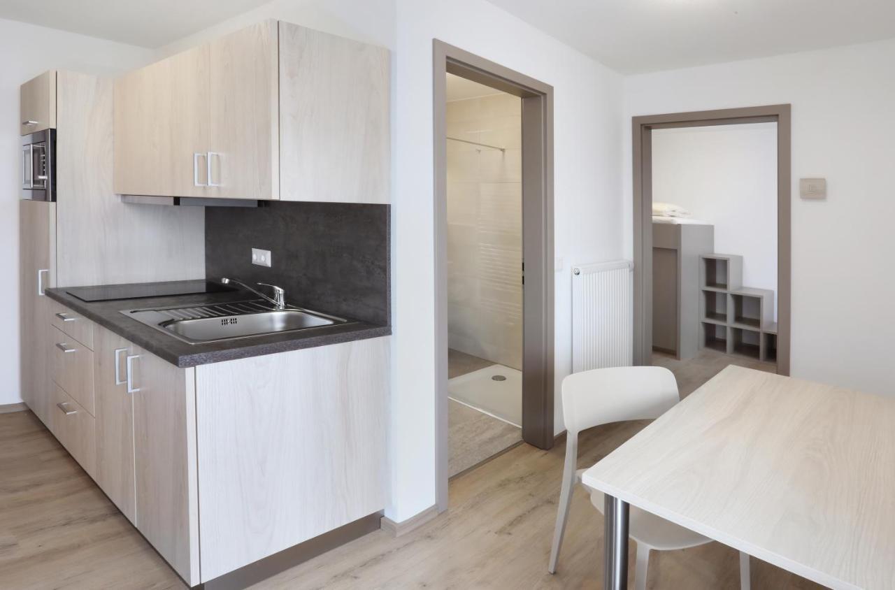 Apartment Hotel 37 Altdorf  Exterior photo